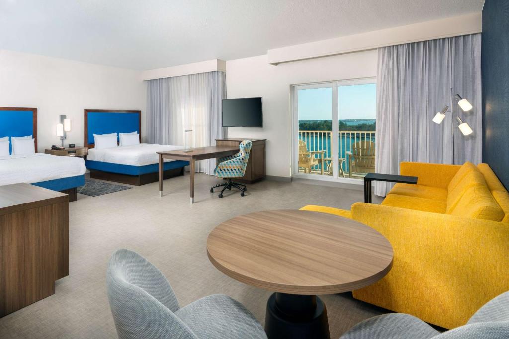 Hampton Inn and Suites Clearwater Beach